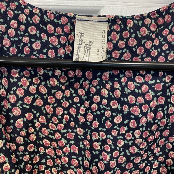 Floral Satin Minidress - Picture 5 of 8